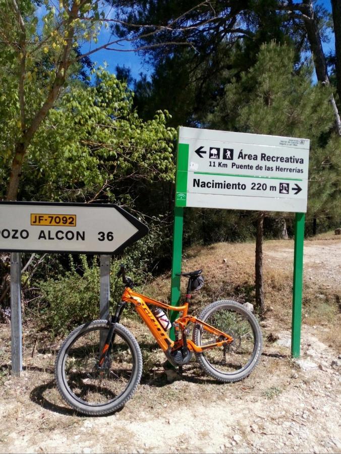 Alojamiento "Destino Cazorla" エクステリア 写真